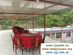 ���V�~(y��)һ�l�����(l��i)�����񸻿͘�(l��)��