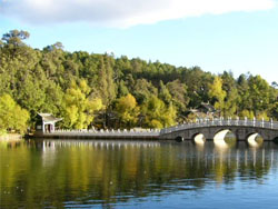 ����?zh��)��L��