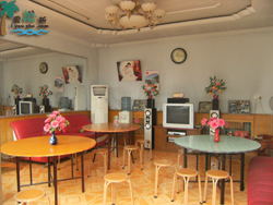 ���f���ܟ�Ӣ�r(n��ng)��Ժ