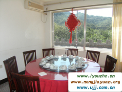 �������r��Ժ