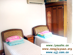 Ұ���°���{�Ҹ��҈@