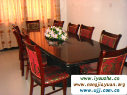 ����{��Ȼ�������e����